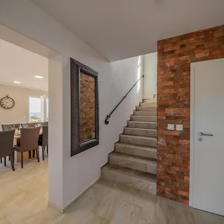 Villa Temida Premuda